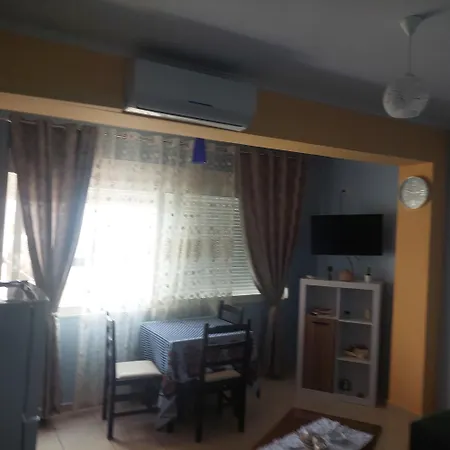Erjon Bulevard 公寓 Sarandë