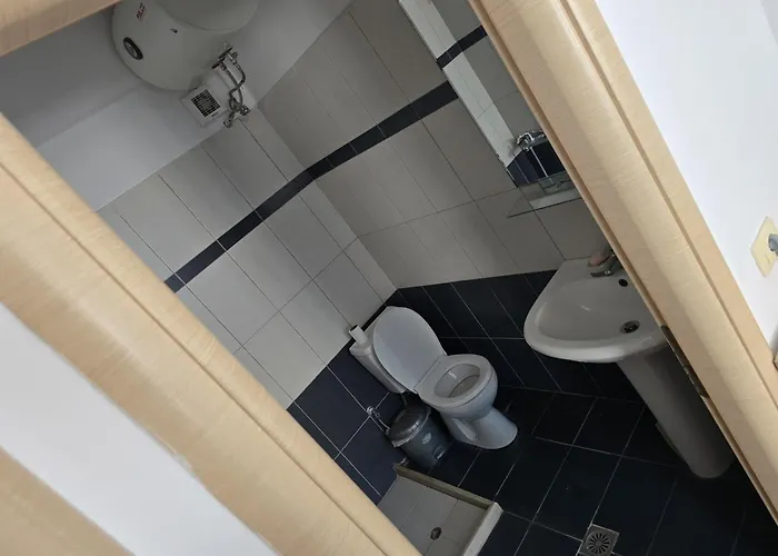 Erjon Bulevard Apartment