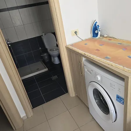 Erjon Bulevard * Saranda